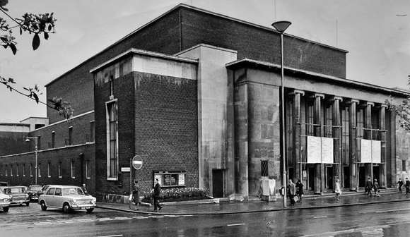 Wolverhampton Civic Hall in 1968.jpg