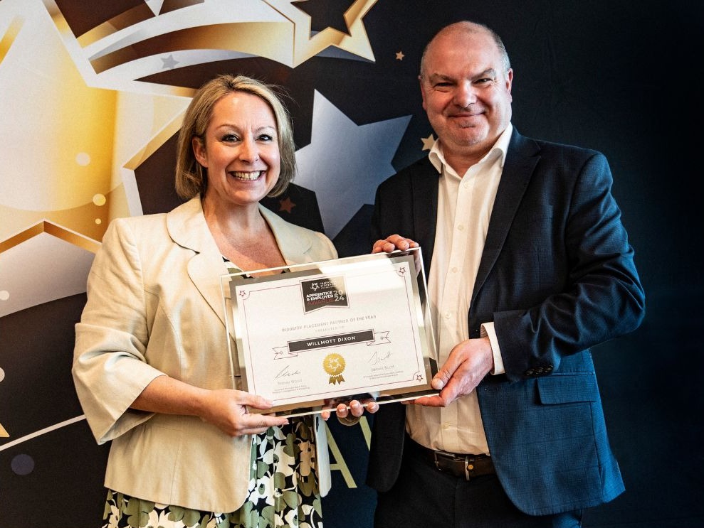 BL collects Industry Placement of Year.jpg