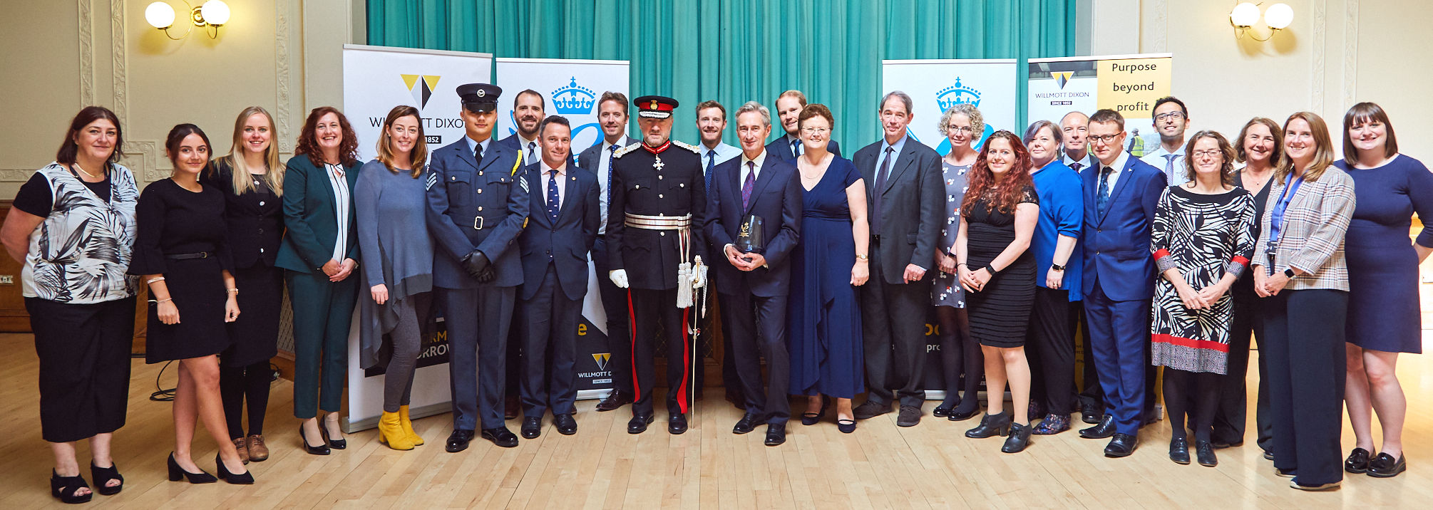 Queen's awards presentation - group picture SD team 2.jpg