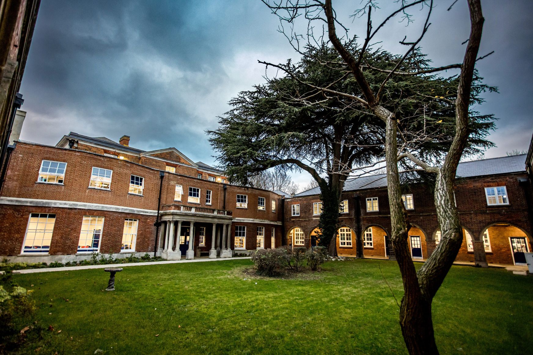 Royal Liberty School in Romford (4).jpg