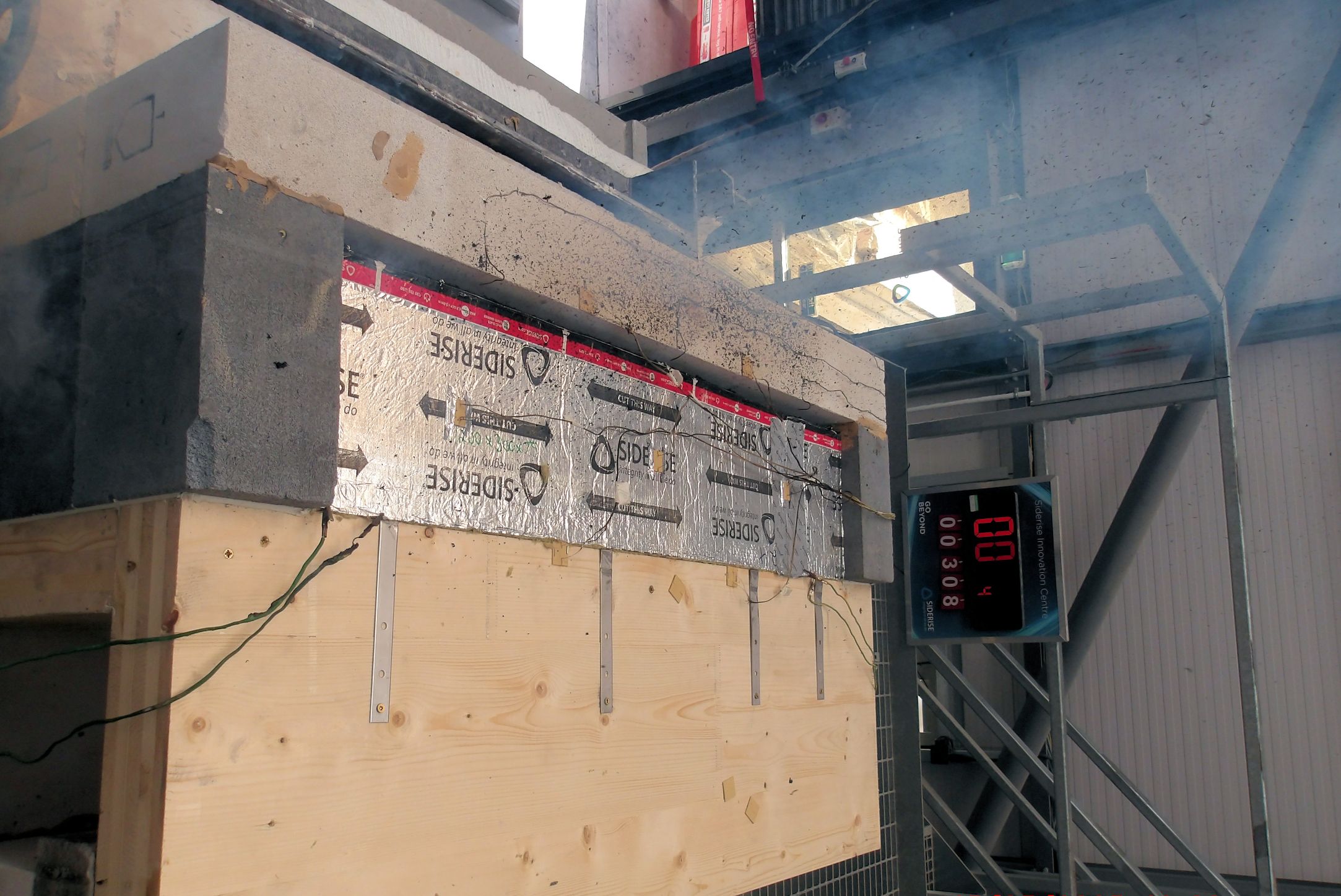 Cavity wall testing - mid 1.JPG