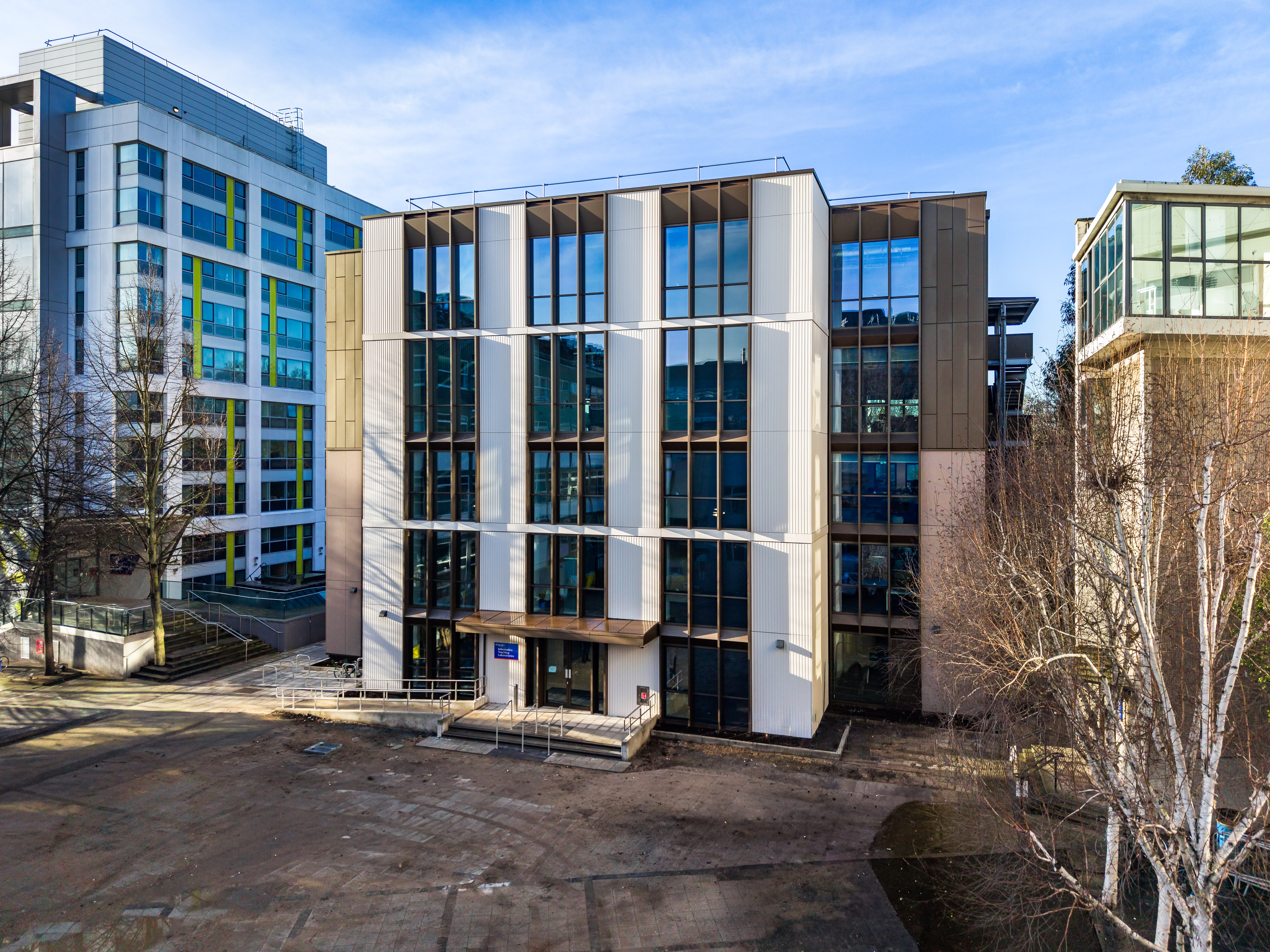 Informatics Teaching Laboratory for Queen Mary University of London