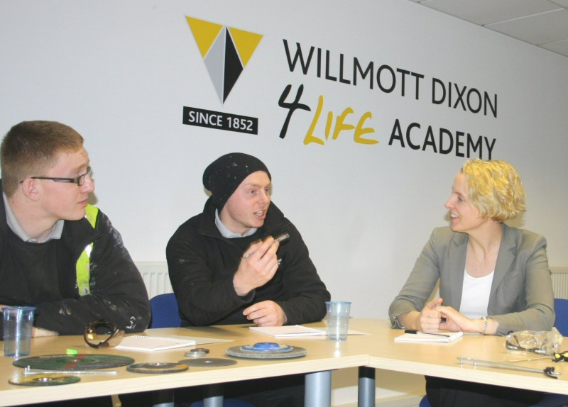 Emma Reynolds meeting Willmott Dixon apprentices