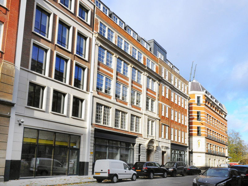 Façade retention